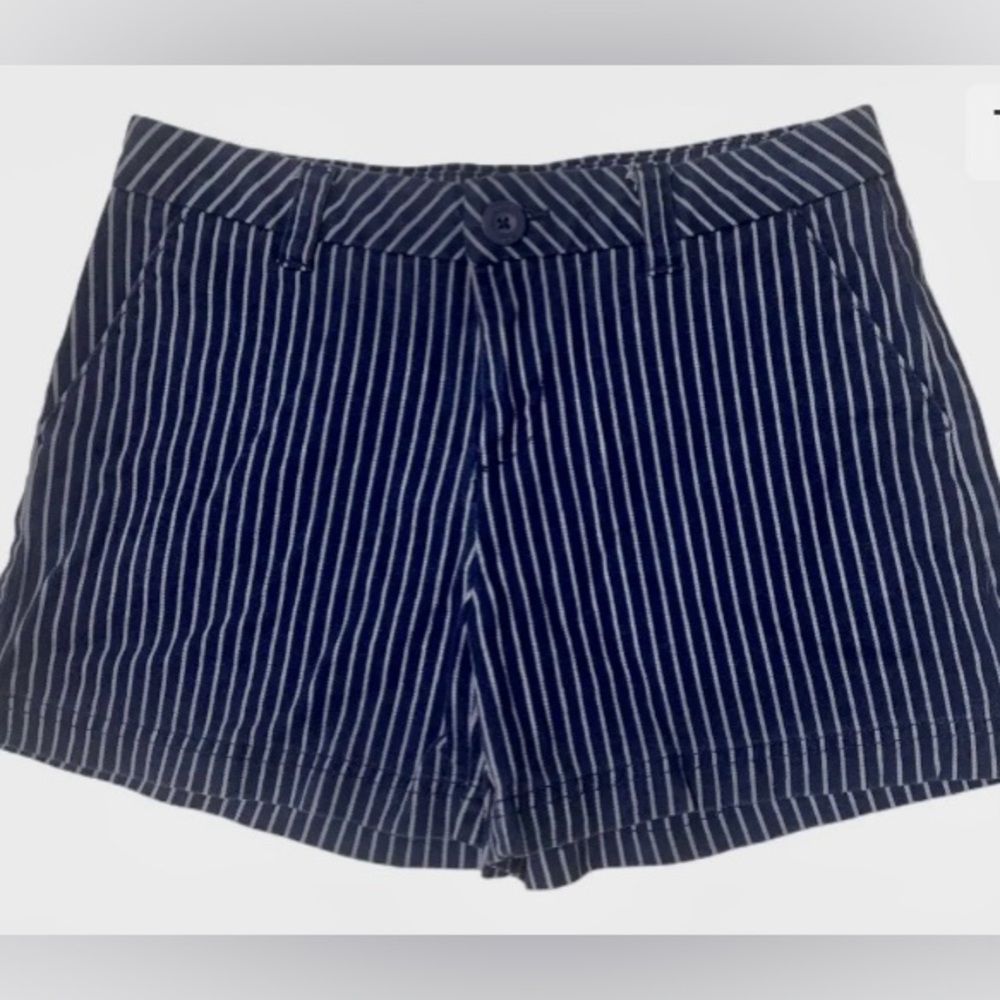 BCG WOMEN SHORTS